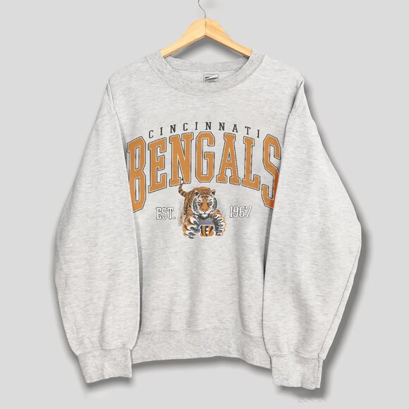 Vintage Cincinnati Bengals Sweatshirt, Retro NFL Bengals Football Unisex Shirt - Picture 1 of 2